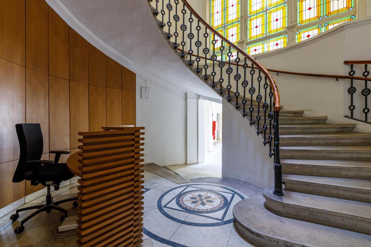 Newly Renovated Apartment In The Old Town Pressburg Exterior foto